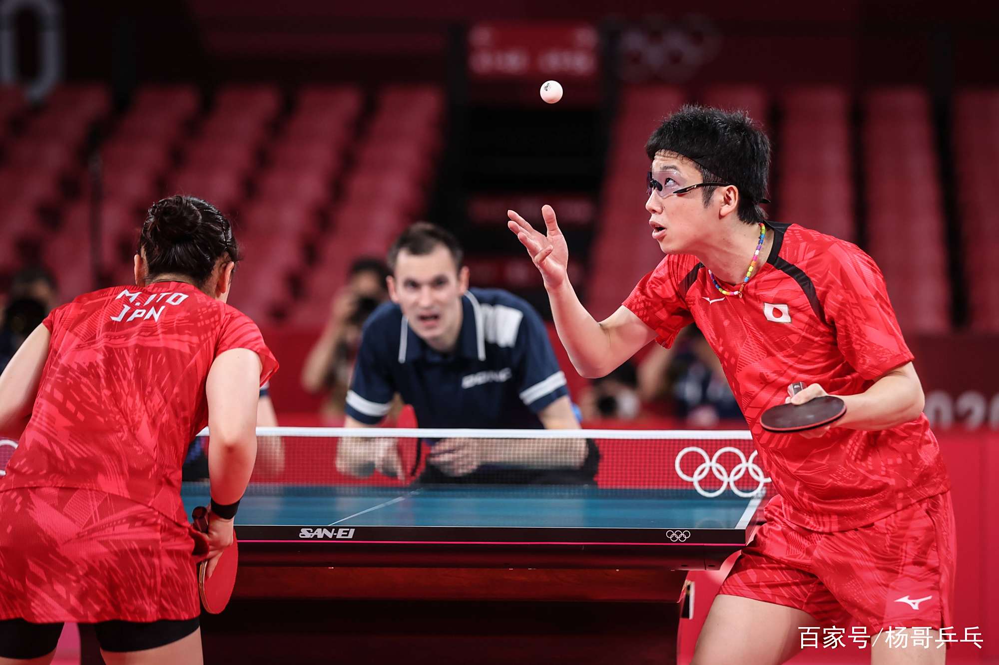 包含英国乒乓球队力克韩国乒乓球队，水谷隼绝境逆转的词条