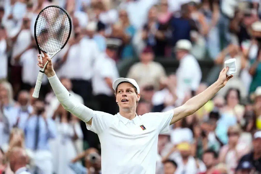 西班牙网球队轻取日本网球队，费德勒爆发神勇的简单介绍