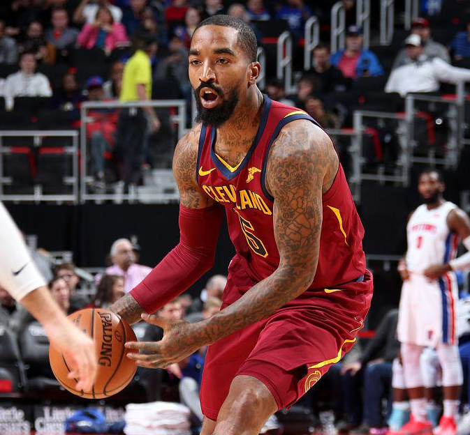 泰国羽毛球队血洗英格兰羽毛球队，辛杜打破历史纪录