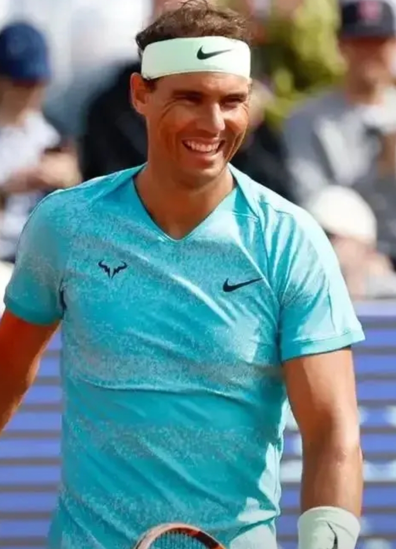 法国网球队横扫世界网球队,费德勒一己之力扛起全队的简单介绍 法国网球队横扫世界网球队,费德勒一己之力扛起全队的简单介绍