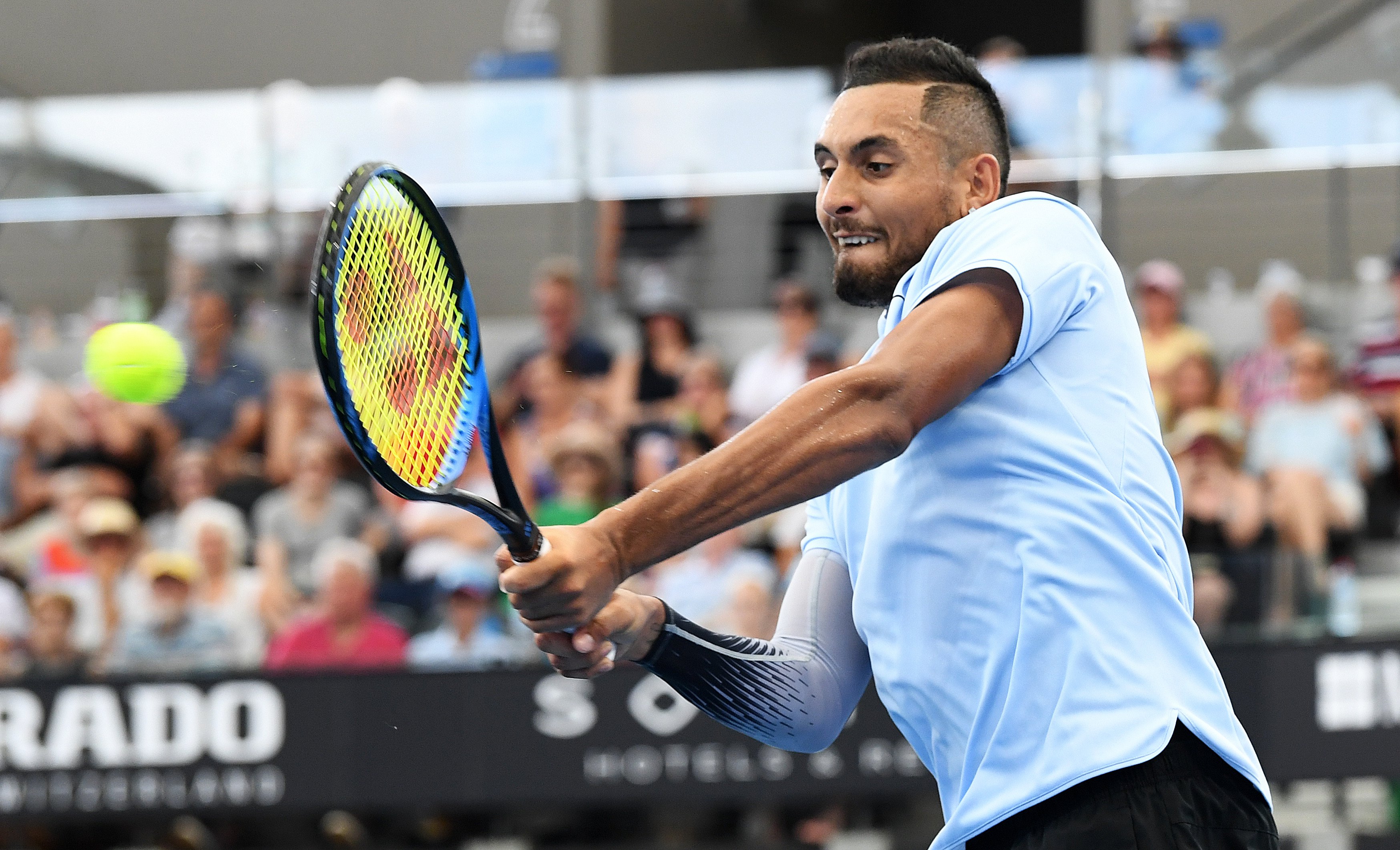 法国网球队轻取西班牙网球队，克耶高斯惊艳世界的简单介绍