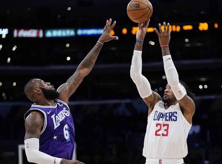 天津队绝杀青岛队，詹姆斯关键制胜