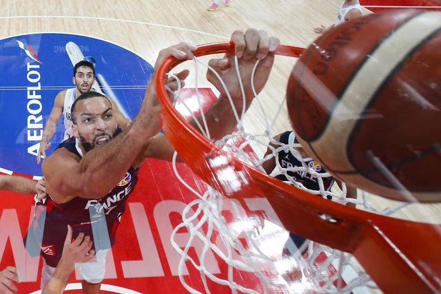 阿根廷篮球职业联赛半决赛展开 阿根廷篮球职业联赛半决赛展开