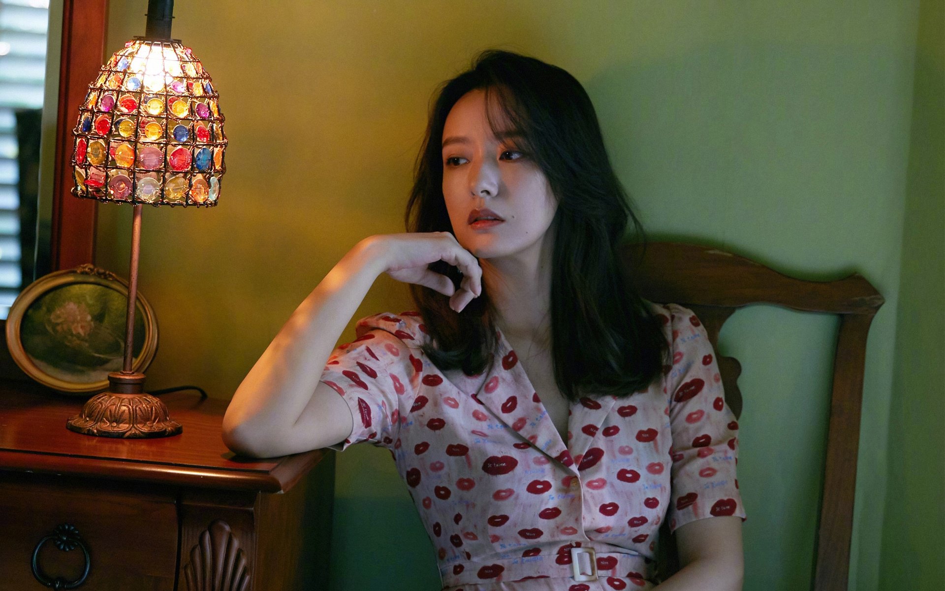 两种天才,西班牙用平庸完成碾压,阿尔瓦雷斯用疯狂刷新纪录