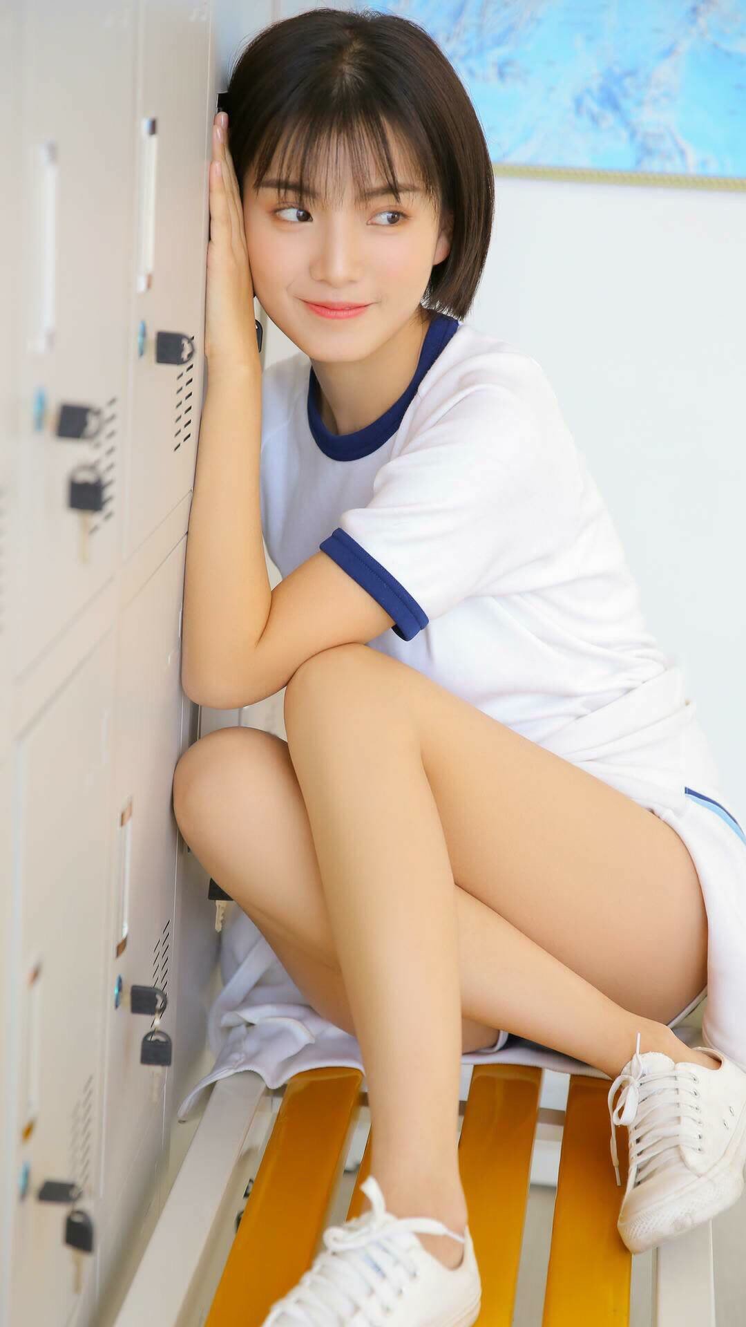 当钢铁战车遇见藏獒,论对抗命运的两张面孔