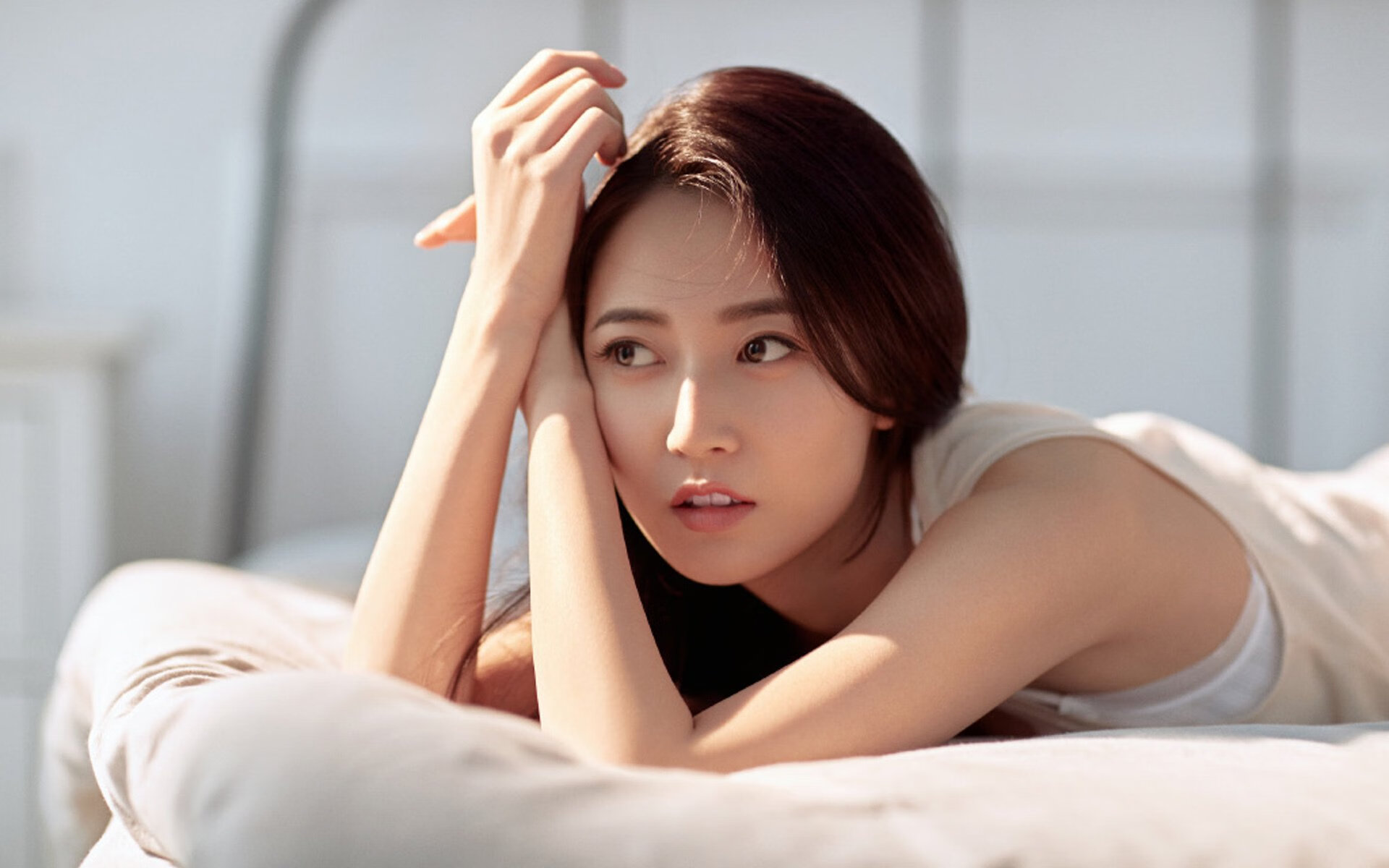 哈弗茨闪电两击撕裂诺坎普，罗马铁血防守夺下争冠关键胜局