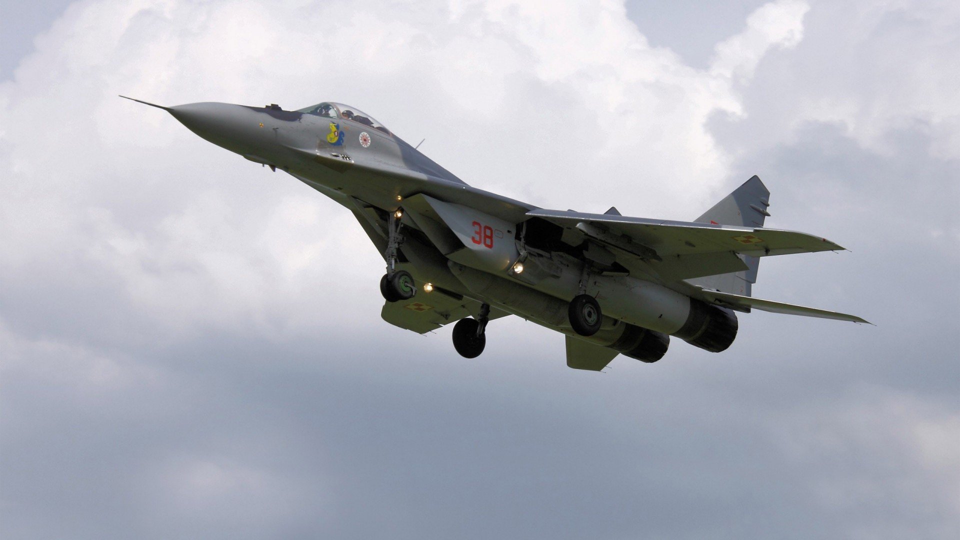 当几内亚的山风遇见里昂的工业足球,孙兴慜如何用一己之力提前终结悬念