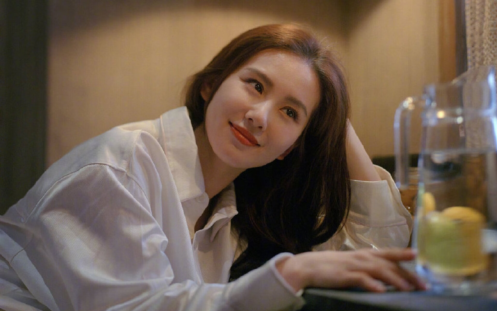 欧冠半决赛之夜，篮球巨人降临绿茵场