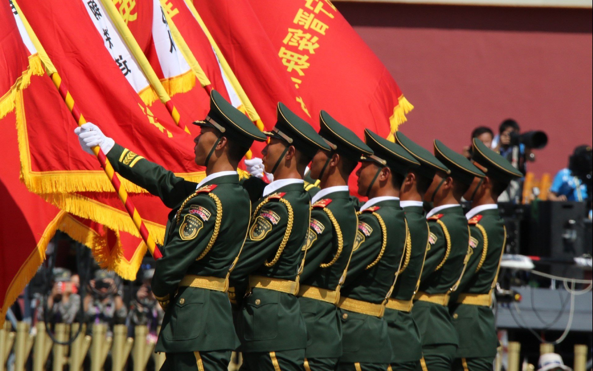 节奏之刃,当库尔图瓦的冷静切割开2026世界杯C组的命运之网